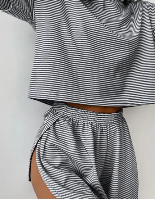 Load image into Gallery viewer, Knitted Striped Pajamas Short-sleeved Shorts Suit
