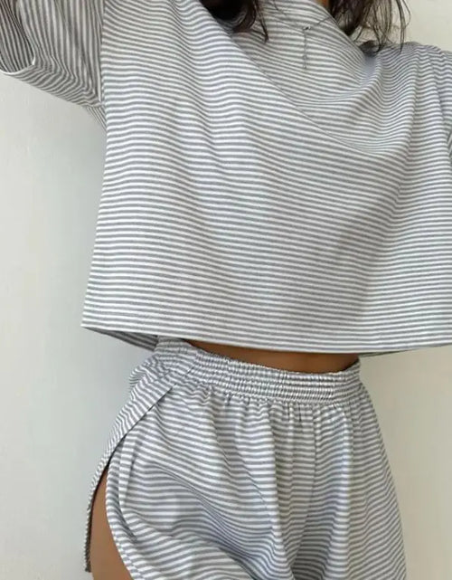 Load image into Gallery viewer, Knitted Striped Pajamas Short-sleeved Shorts Suit
